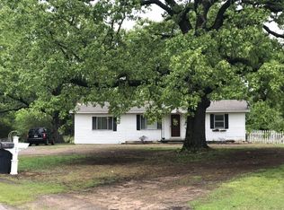 103 Dug Rd, London, AR 72847