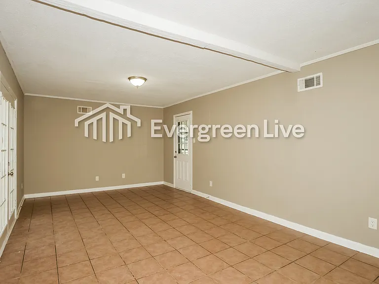 3460 Meier Dr — Photo 9