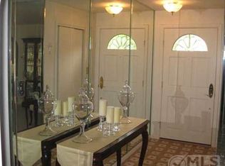 3 James St, Lincroft, NJ 07738