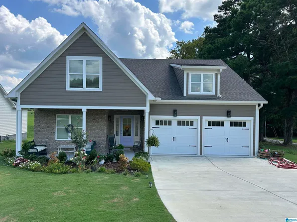 1494 Brooks Dr, Mount Olive, AL 35117