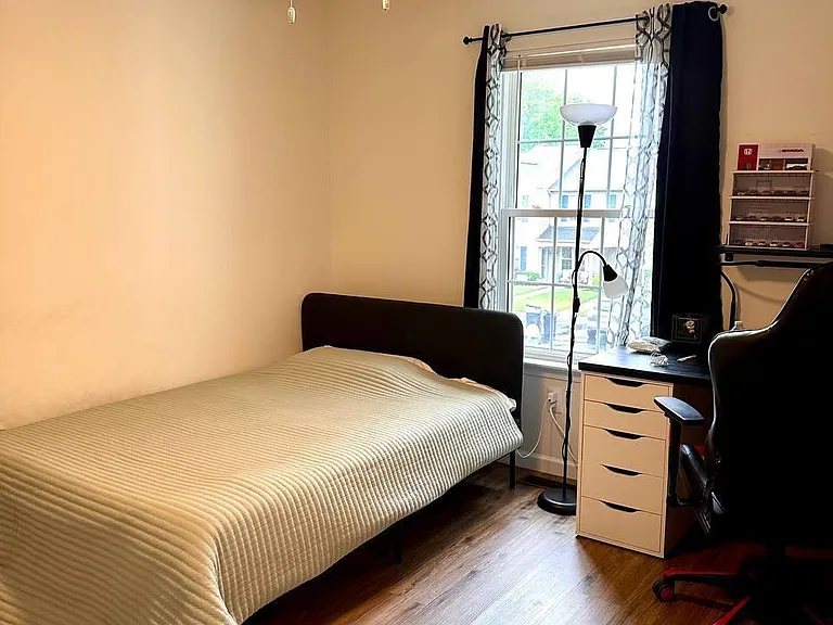 12 Stuart Dr #3 — Photo 22
