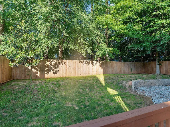 229 Whistling Swan Dr, Wake Forest, NC 27587