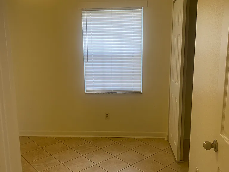 148 Shady Oak Ave — Photo 7