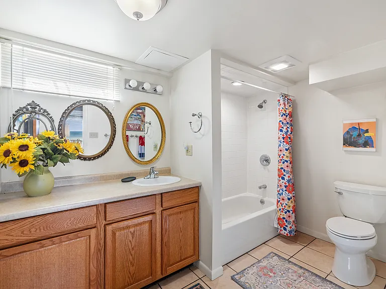 1310 Shore Dr — Photo 24