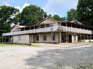 2381 Lawrenceburg Hwy, Lawrenceburg, TN 38464