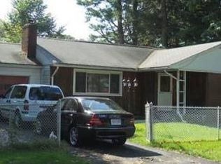 33 Huron St, Springfield, MA 01104