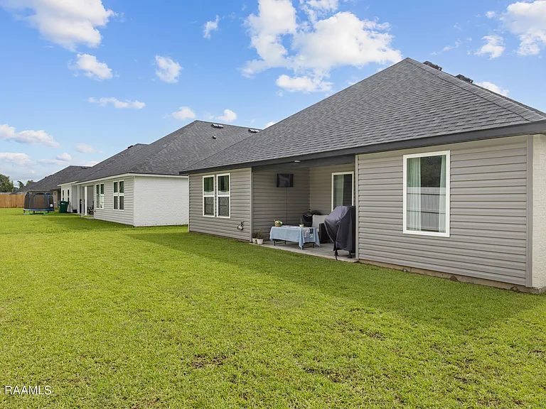 105 Harvest Falls Dr — Photo 18