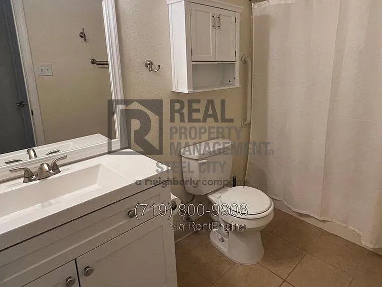 2914 Acero Ave — Photo 6