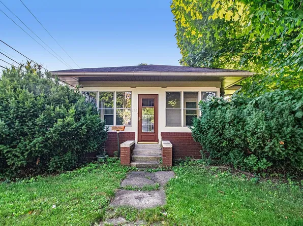 116 Filbert St, New Carlisle, IN 46552