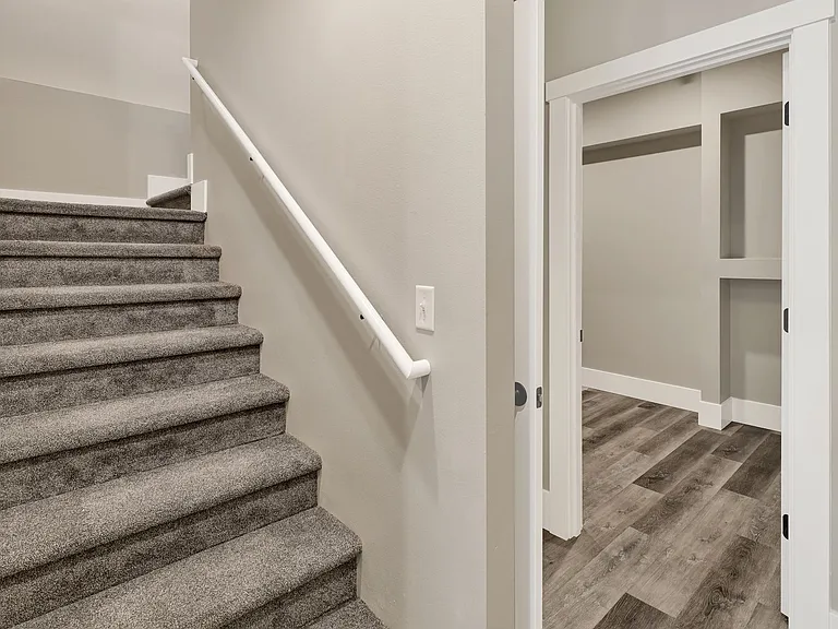 781 Georgia St — Photo 29