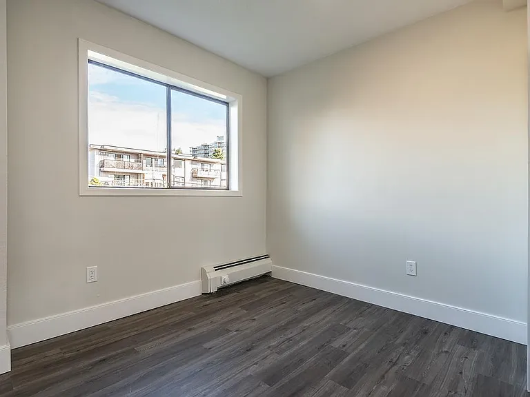 335 Saint James St #337 — Photo 8