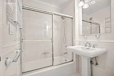Rented by Sotheby's International Realty