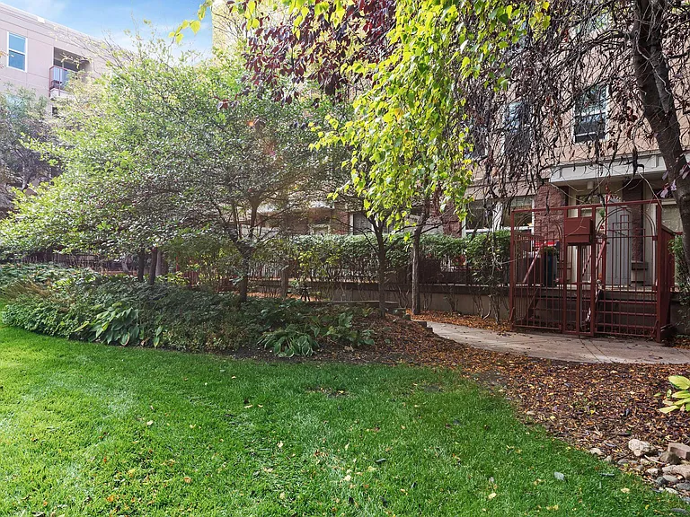 680 N 2nd St #114 — Photo 23