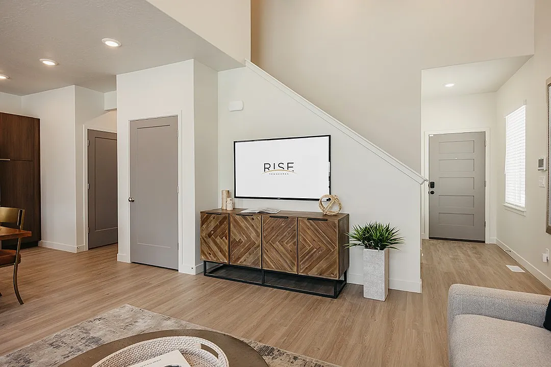 Rise Townhomes — Photo 4