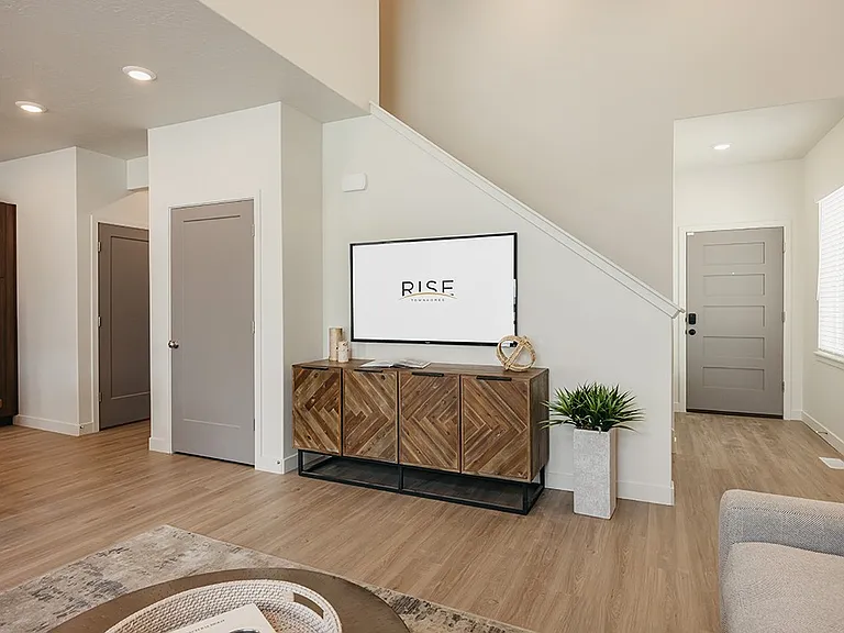 Rise Townhomes — Photo 4