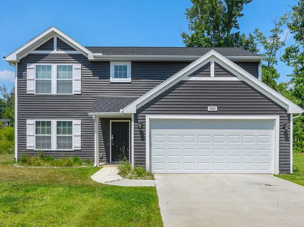 2772 Plover Dr SE, Kentwood, MI 49508