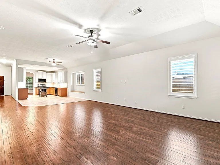 24418 Lakecrest Bend Dr — Photo 27