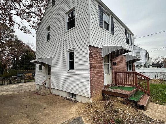 4th image of 46627 Yorktown Rd