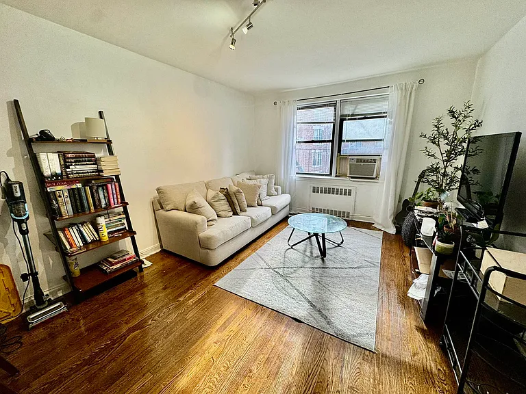 145 72nd St #C8 — Photo 7