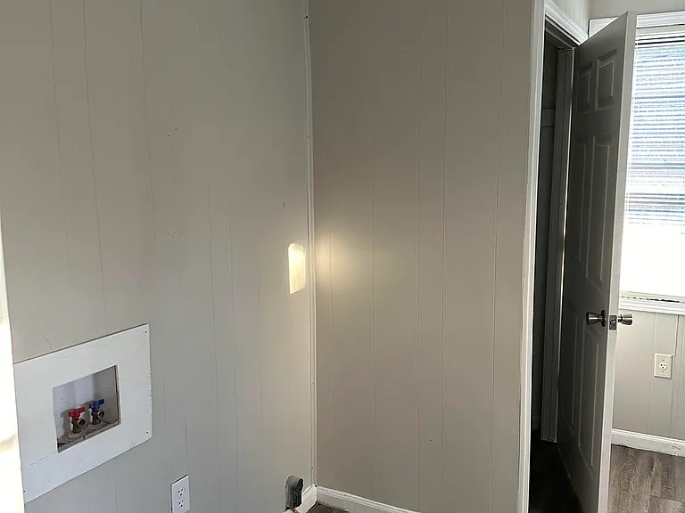 107 S Beech St — Photo 6