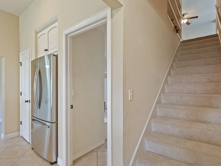 1608 E Boise St — Photo 9