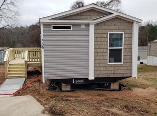 355 Greenview Cir, Fayetteville, GA 30214