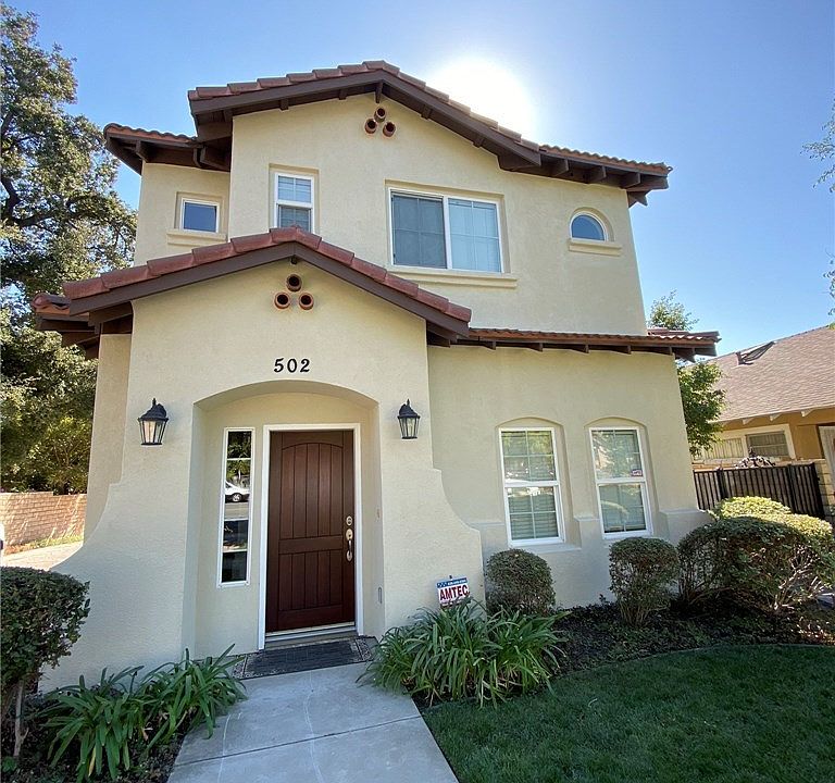 1st image of 502 E Olive Ave