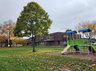 Arrowhead Apartments & Townhomes, La Crosse, WI 54601