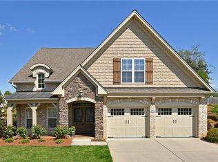 5535 Foxgate Cir, Winston Salem, NC 27106