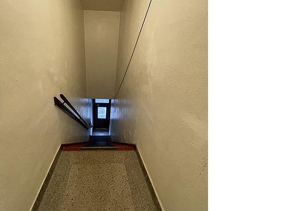 5th image of 632 E 185th St #3