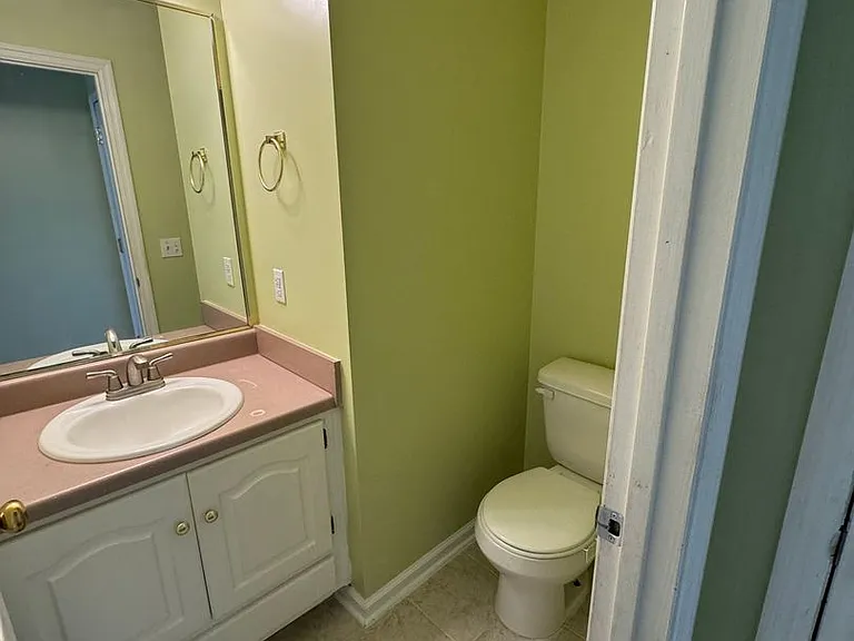 120 Palm Dr — Photo 7