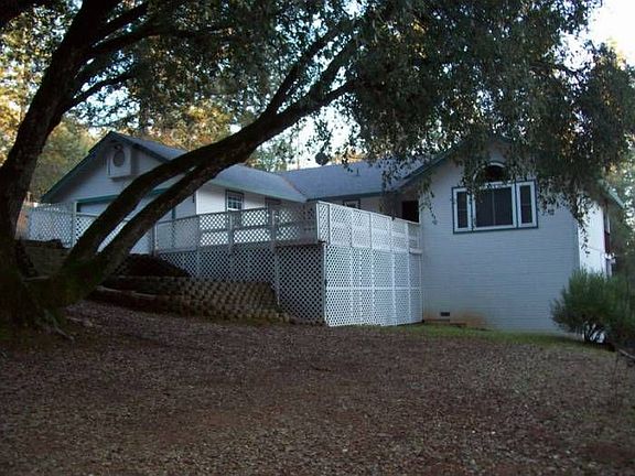 Exterior View Showing Ext