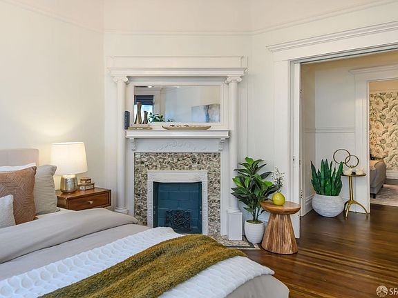 4th image of 34 Dearborn St #A