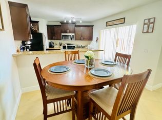 151 Springdale Cir, Palm Springs, FL 33461