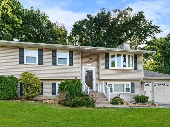 9217 Easy St, Owings, MD 20736