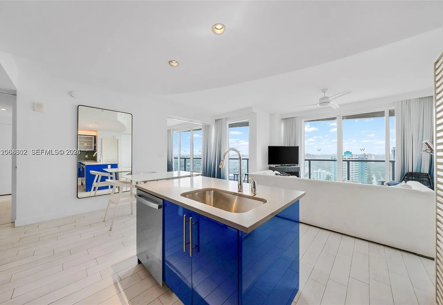 Fort Lauderdale Residence — Photo 4
