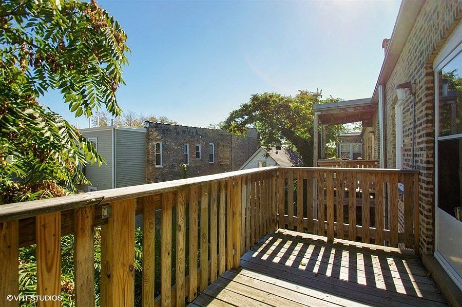 Spacious balcony