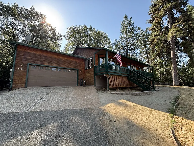4422 Up Chick St — Photo 2