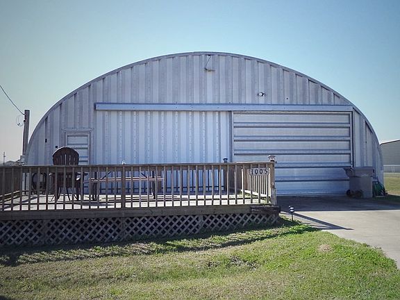 2nd image of 1005 W Paris Ave