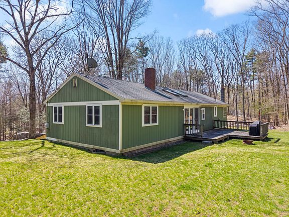 3rd image of 186 Clay Hill Road