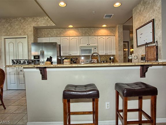 5th image of 8066 Queen Palm Ln S #533
