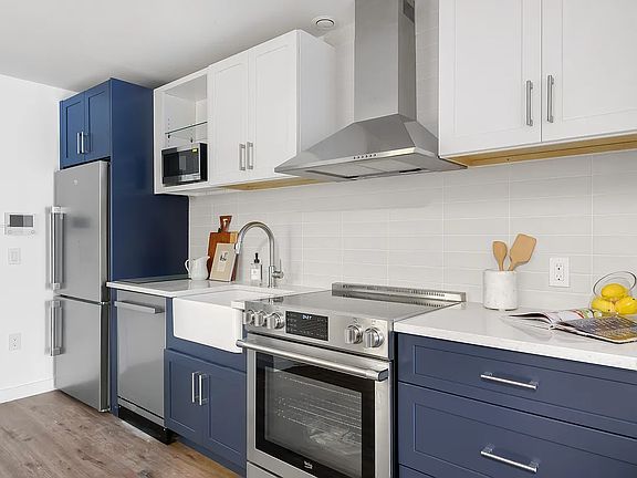 2nd image of 540 Graham Ave #203