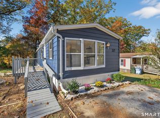 32 Nashua Street, Norwich, CT 06360