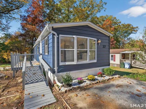 32 Nashua Street, Norwich, CT 06360