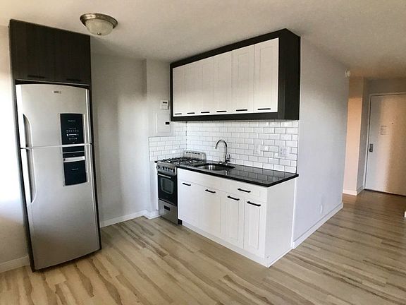 2nd image of 1365 Saint Nicholas Ave APT 26N