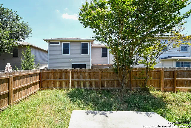 16134 Branching Oaks — Photo 25