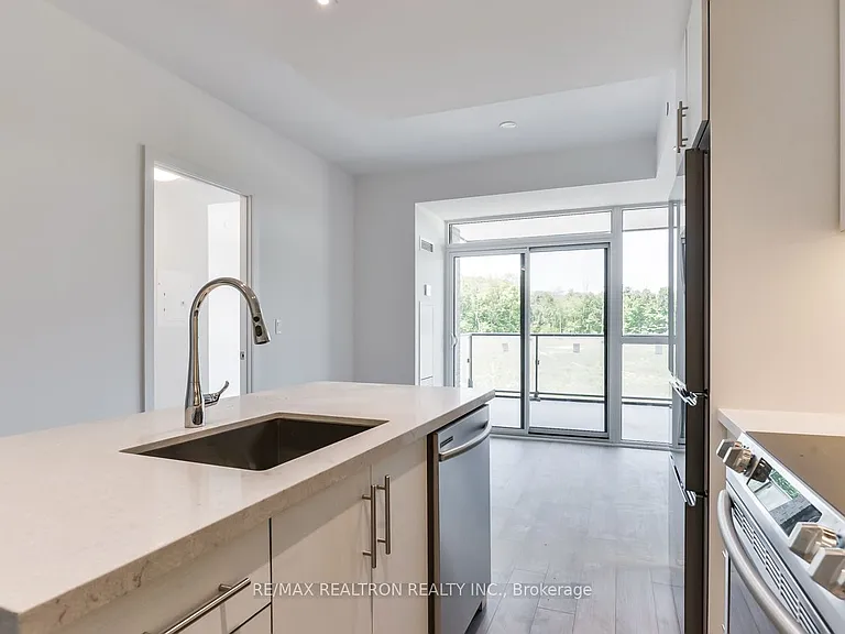 375 Sea Ray Ave #209 — Photo 6
