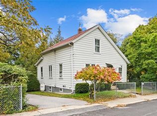 75 Youngs Ave, West Warwick, RI 02893