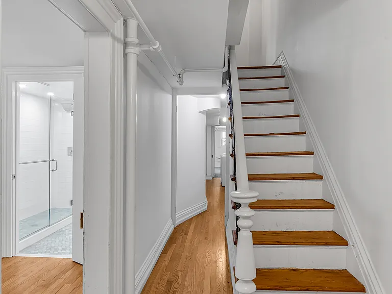 459 W 24th St #1 — Photo 16