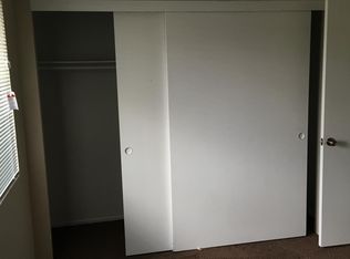 15652 S B St APT 5, Tustin, CA 92780